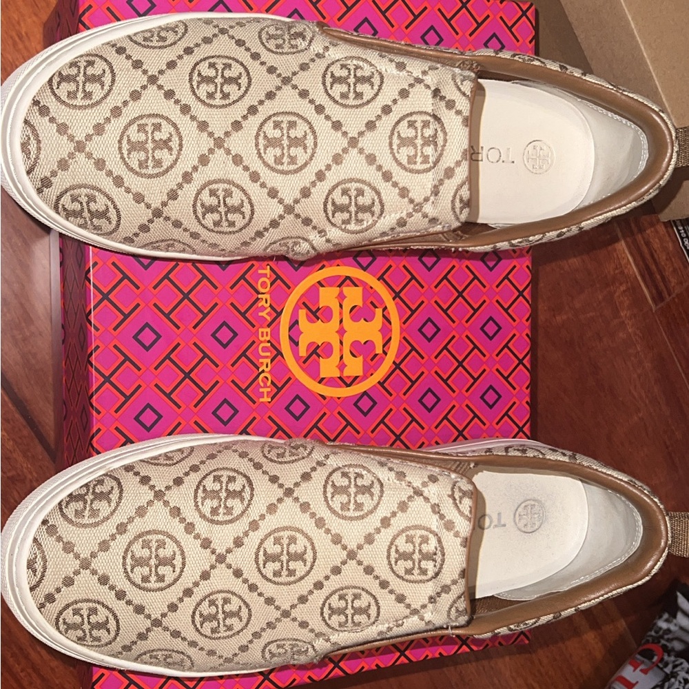 Tory Burch size 8.5 T Monogram Slip-On Sneaker. Color is hazel-new royal tan.